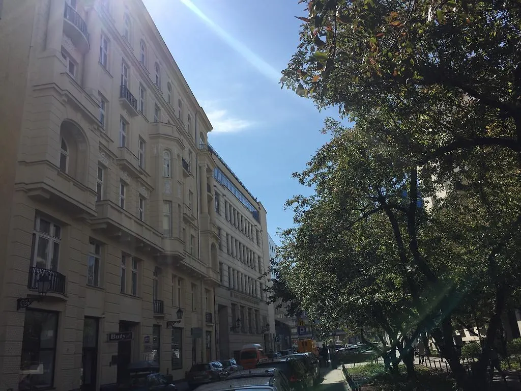Rent Like Home - Aleja Jana Pawla II 20 Warsaw