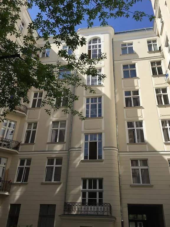 Rent Like Home - Aleja Jana Pawla II 20 Warsaw