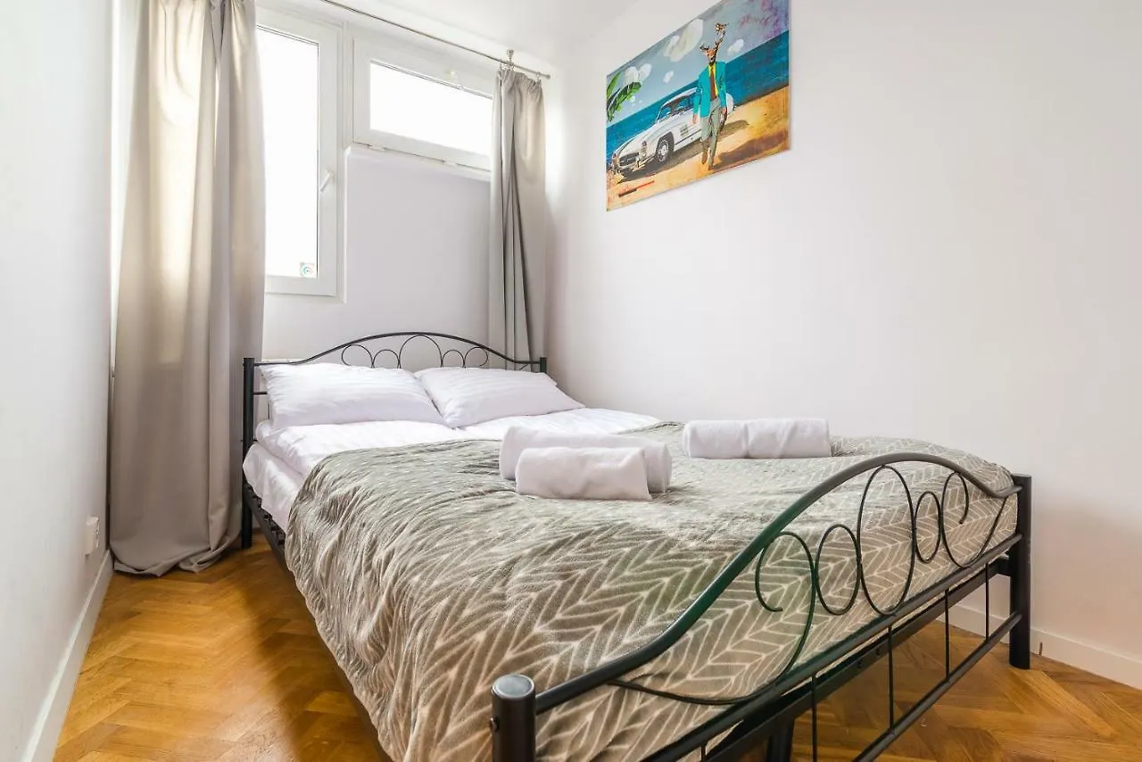 Apartment Rent Like Home - Aleja Jana Pawla II 20 Warsaw Poland